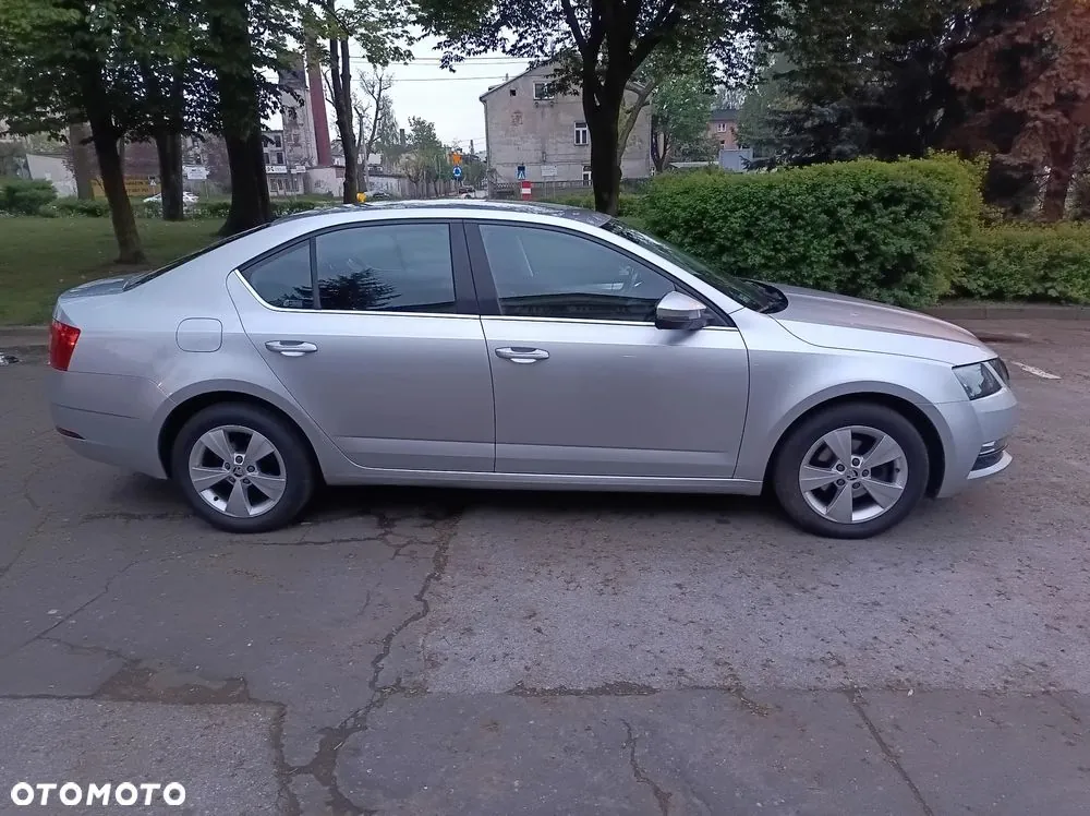 Skoda Octavia 2018 photo 4