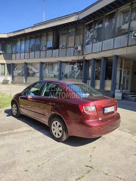 Suzuki Sx4 2010 photo 3