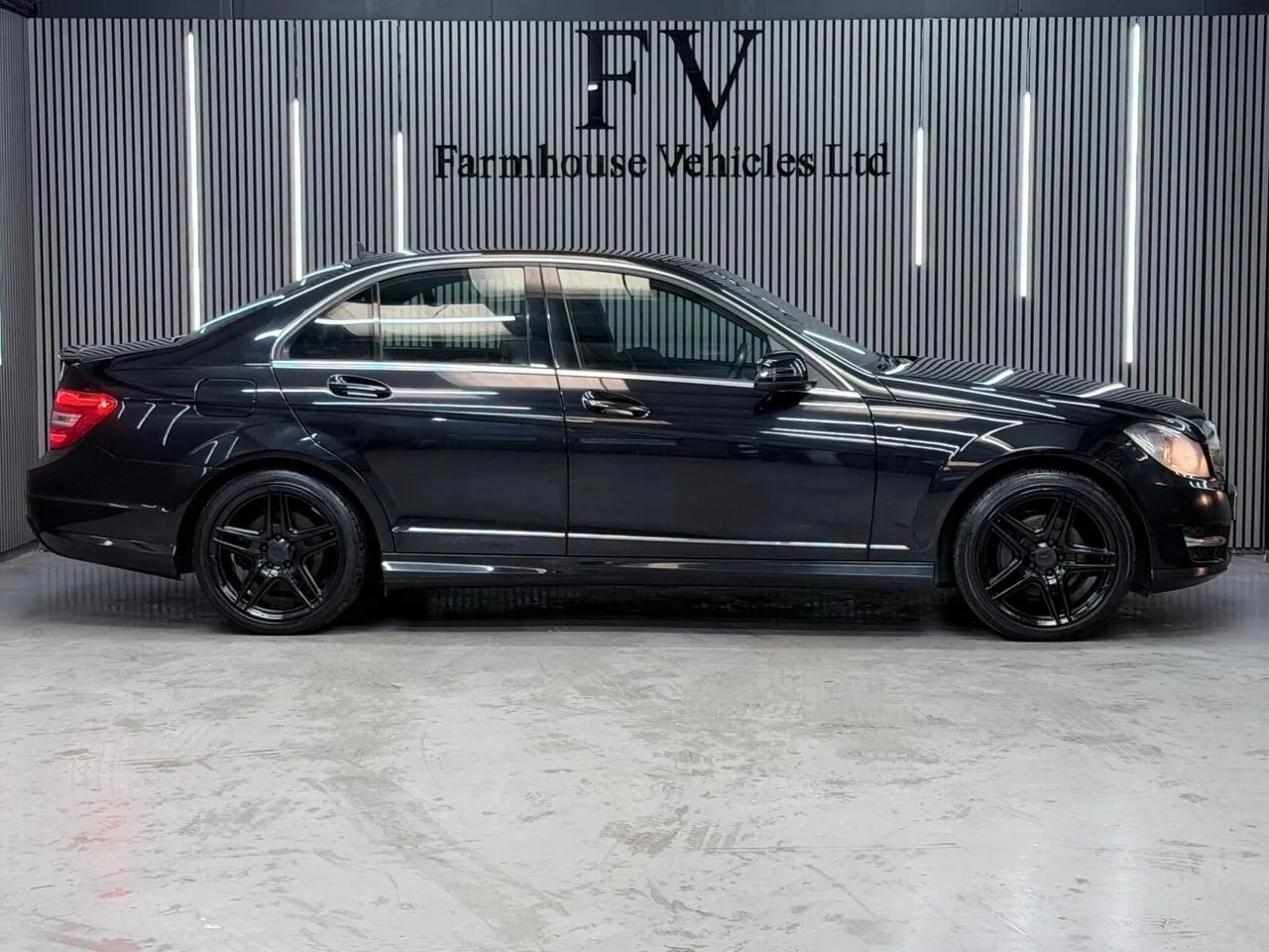 Mercedes-Benz C-Class 2012 photo 4