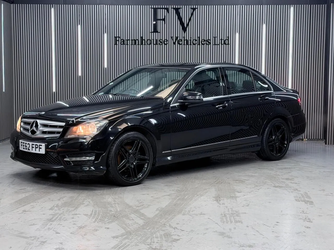 Mercedes-Benz C-Class 2012 photo 3
