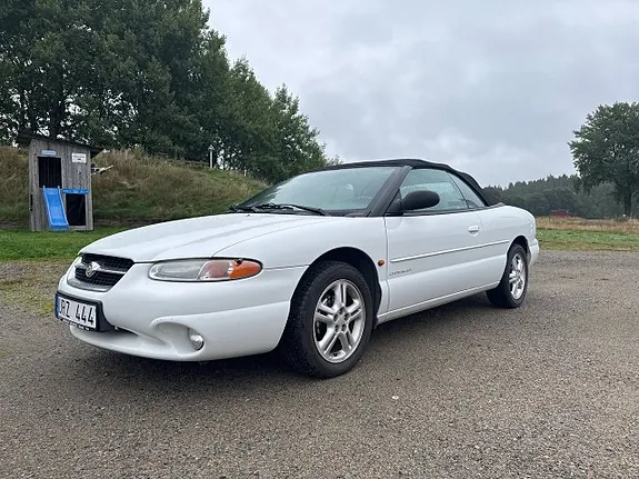 Chrysler Stratus