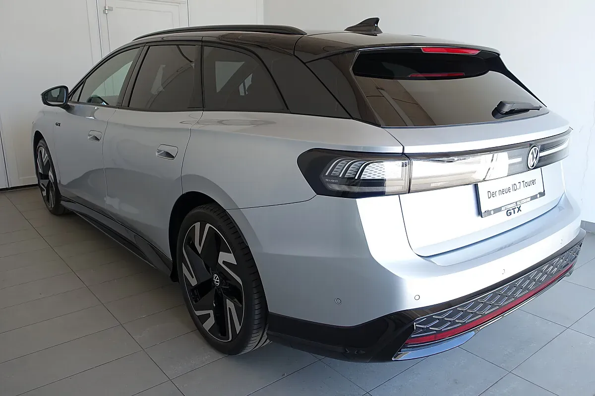 Volkswagen Id.7 2026 photo 3