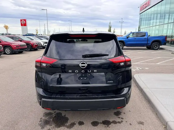 Nissan Rogue 2025 photo 5