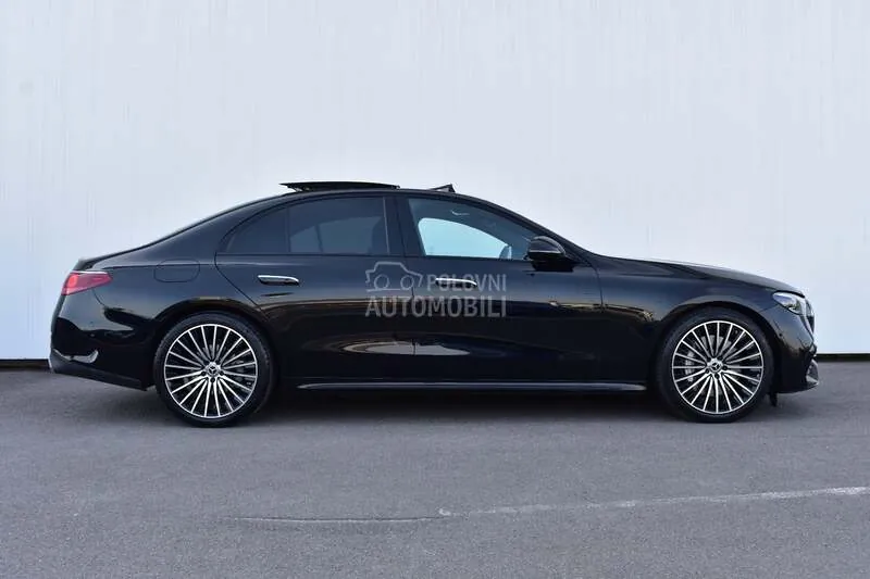 Mercedes-Benz E 220 2025 photo 3