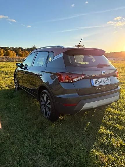 Seat Arona 2019 photo 4