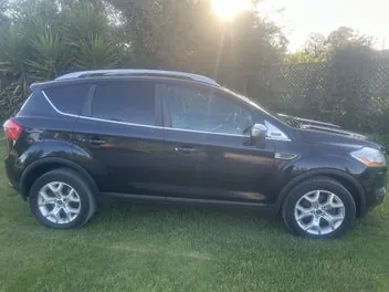 Ford Kuga 2011 photo 2