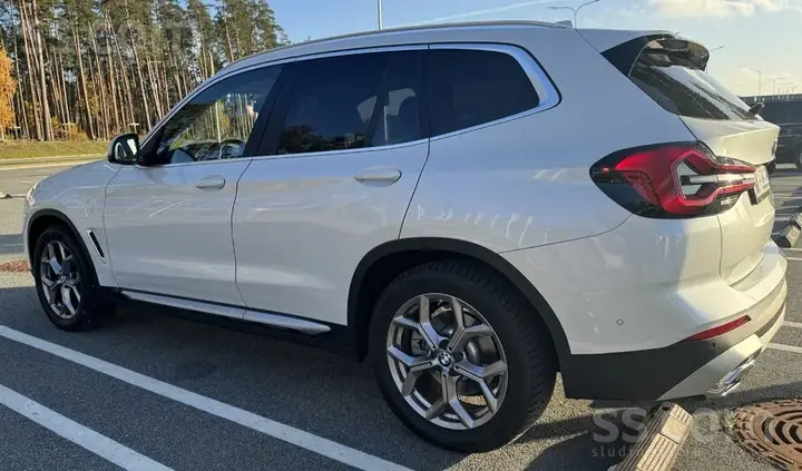 BMW X3 2022 photo 3