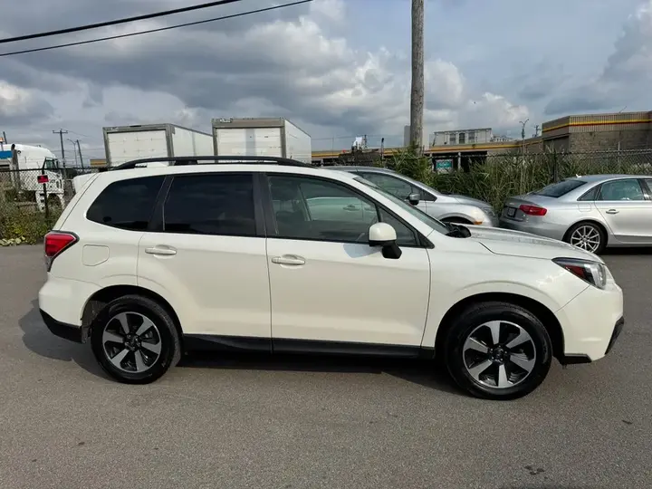 Subaru Forester 2017 photo 5