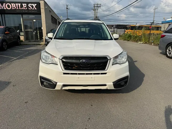 Subaru Forester 2017 photo 2