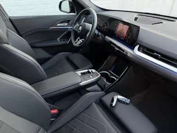BMW X1 2024 photo 2