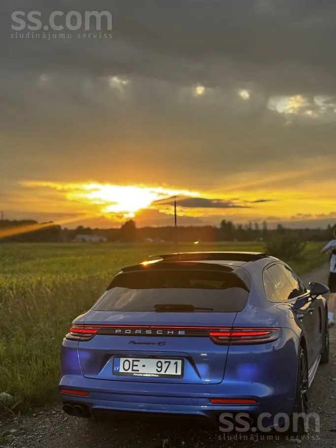 Porsche Panamera 2017 photo 2