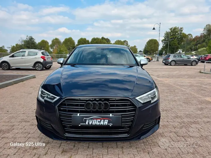Audi A3 2016 photo 3