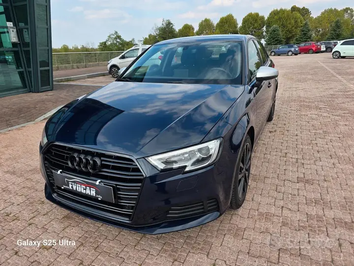 Audi A3 2016 photo 2