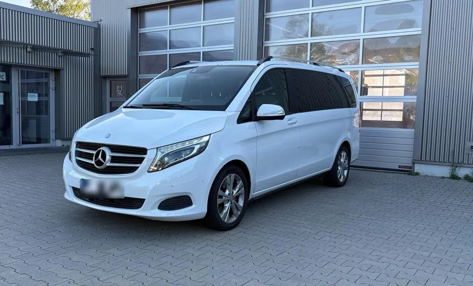 Mercedes-Benz V-Class
