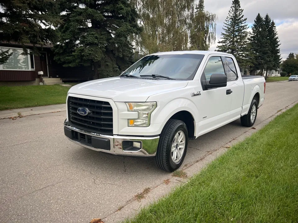 Ford F-150 2015 photo 2