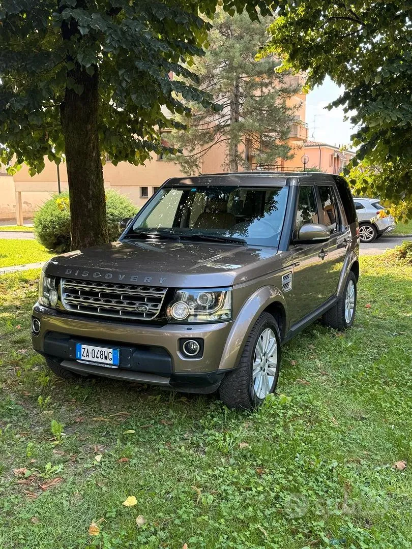 Land Rover Discovery 4