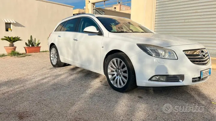 Opel Insignia 2010 photo 3