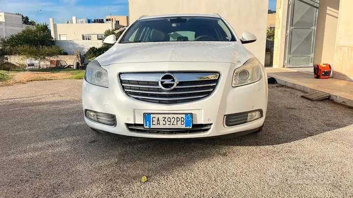 Opel Insignia 2010 photo 2