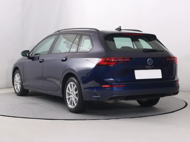 Volkswagen Golf Variant 2022 photo 3