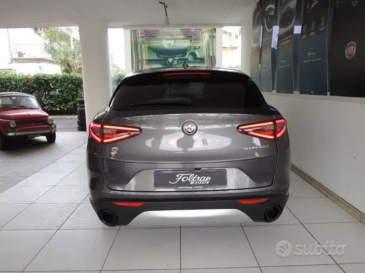Alfa Romeo Stelvio 2023 photo 5