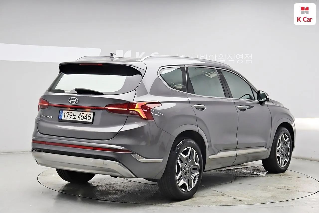 Hyundai 2022 Genesis Gv80 2022 photo 4