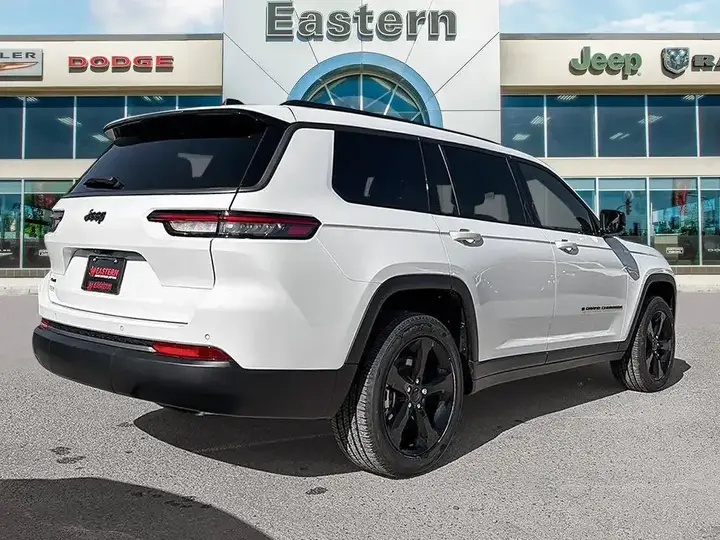Jeep Grand Cherokee L 2026 photo 5