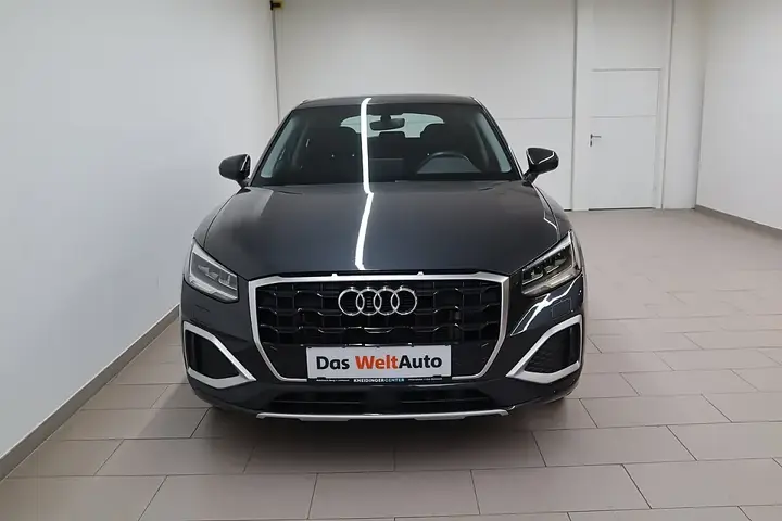Audi Q2 2023 photo 2
