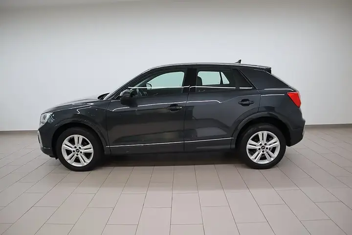 Audi Q2 2023 photo 3