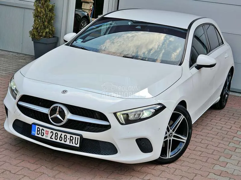 Mercedes-Benz A180 2019 photo 5