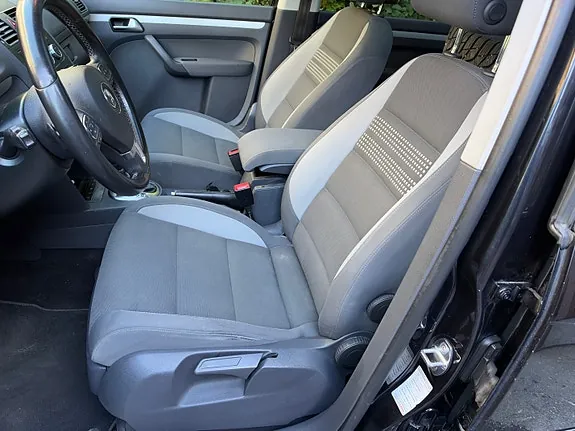 Volkswagen Touran 2013 photo 5