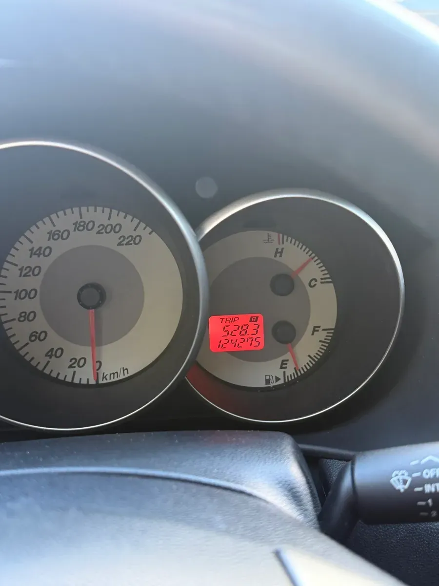 Mazda Mazda3 2008 photo 3