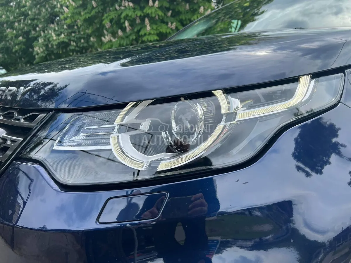 Land Rover Discovery Sport 2018 photo 2