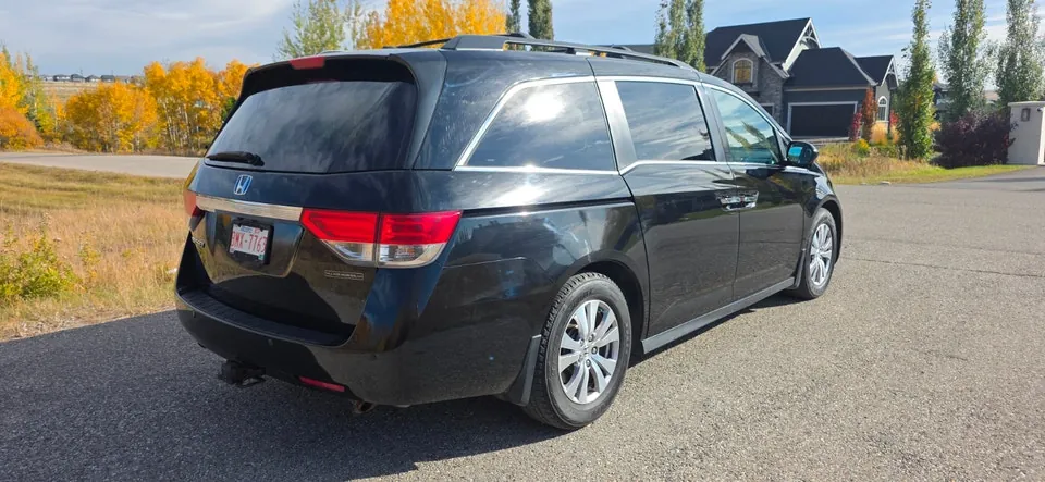 Honda Odyssey 2015 photo 3