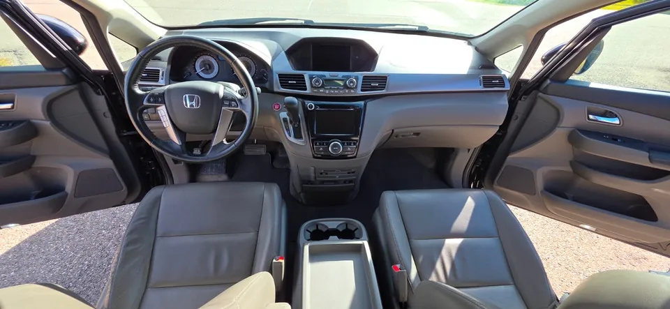 Honda Odyssey 2015 photo 5