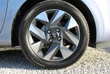 Hyundai I10 2025 photo 3