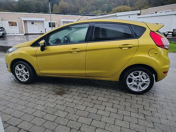 Ford Fiesta 2014 photo 4