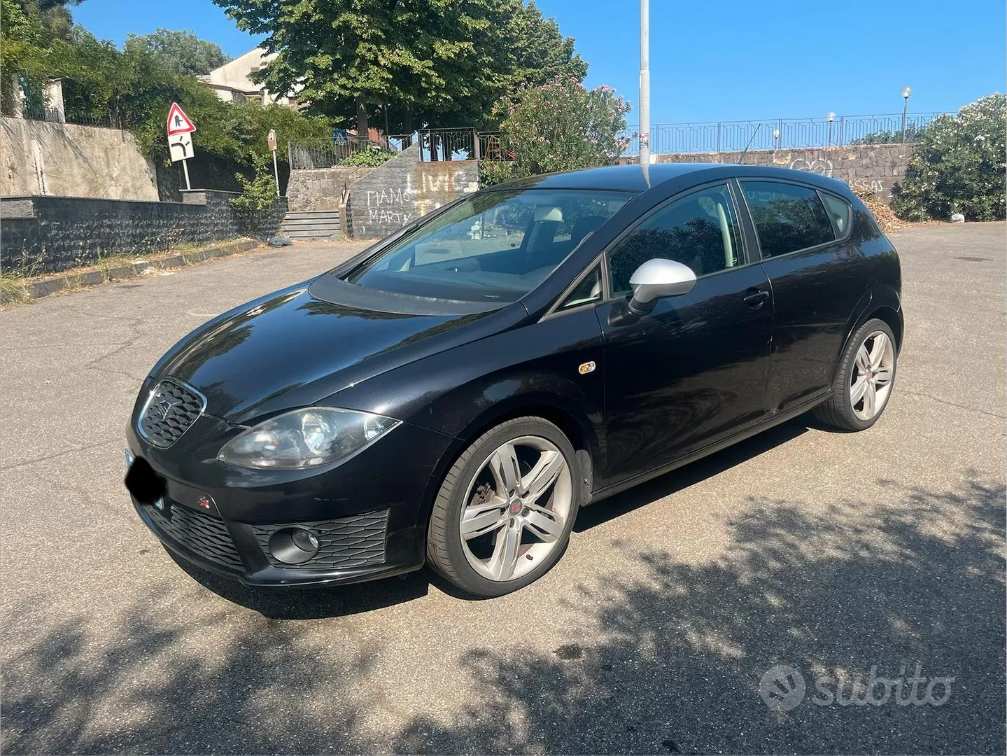 Seat Leon 2010 photo 2