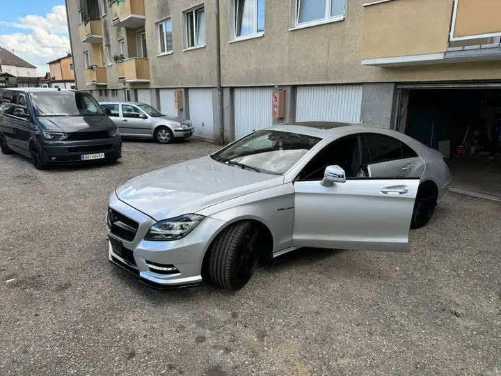 Mercedes-Benz Cls 2012 photo 2