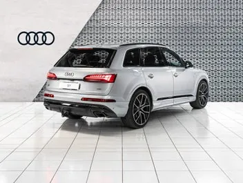 Audi Q7 2025 photo 4
