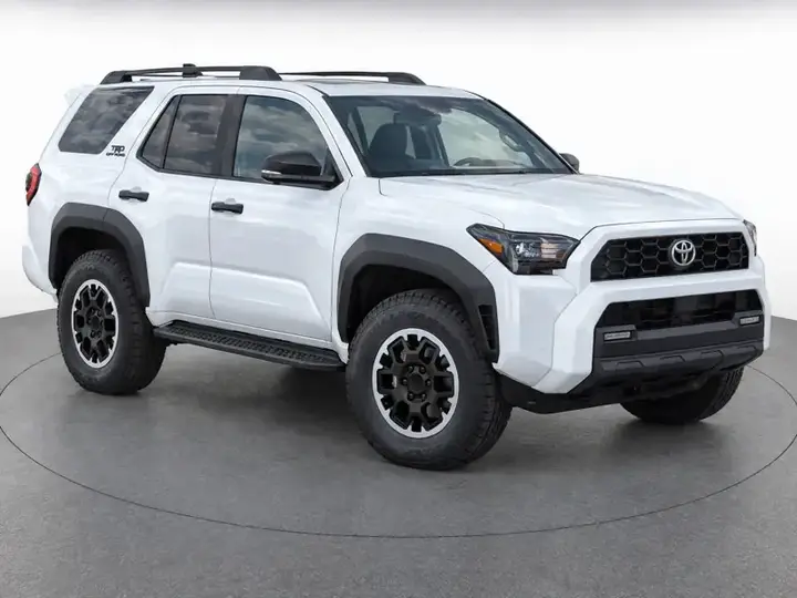Toyota 4Runner 2026 photo 2
