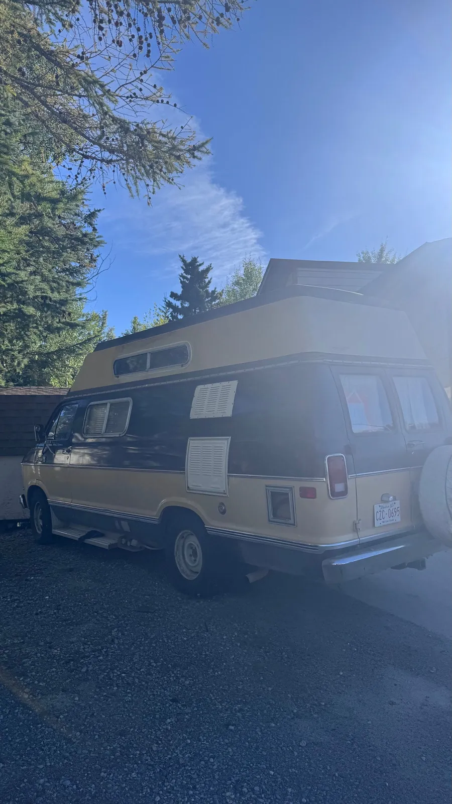Dodge Ram Van 1981 photo 2