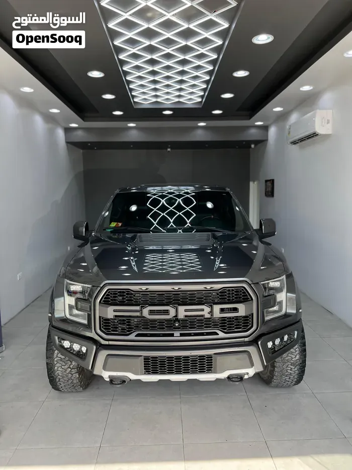 Ford F-150 Raptor