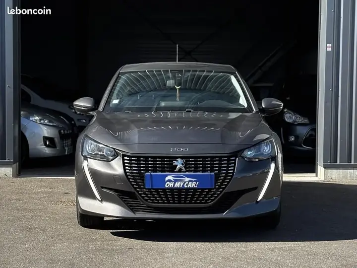 Peugeot 208 2021 photo 2