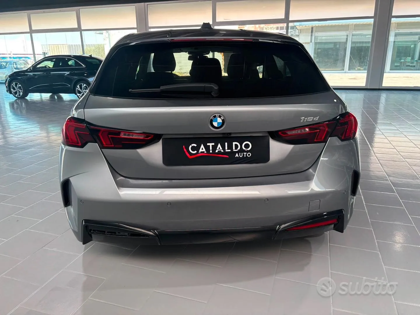 BMW 118 2025 photo 4