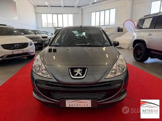 Peugeot 206 2009 photo 2