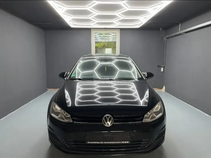 Volkswagen Golf 7 2012 photo 2