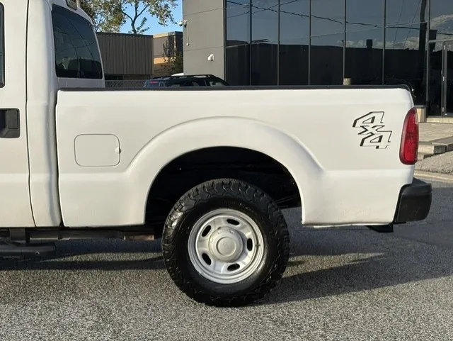 Ford Super Duty F-250 2013 photo 3