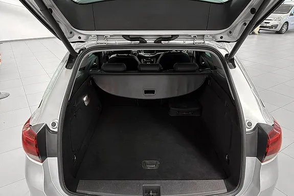 Opel Astra 2018 photo 5