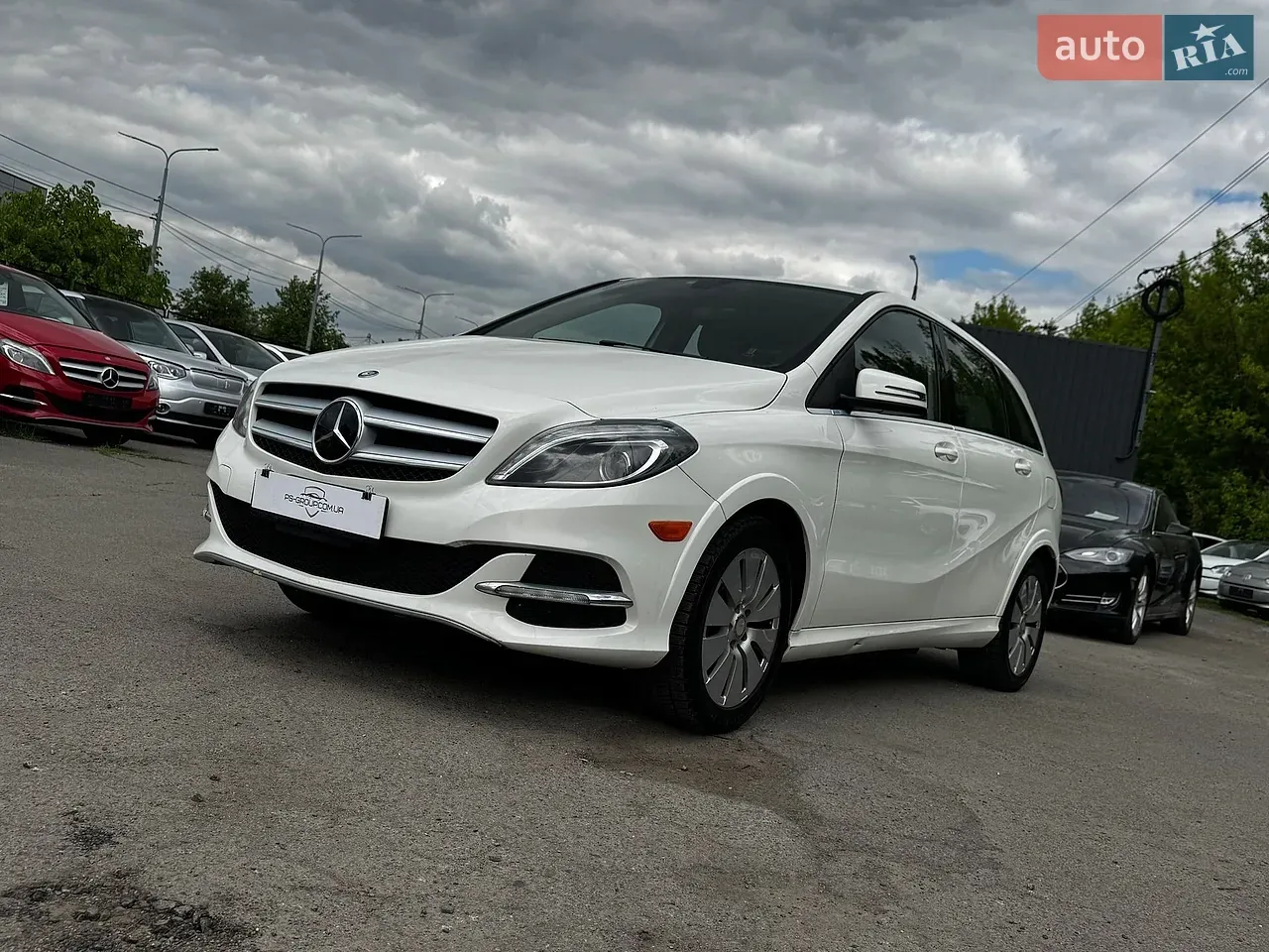 Mercedes-Benz B-Class 2014 photo 2
