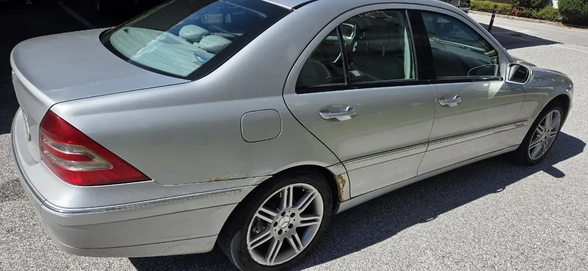 Mercedes-Benz C-Class 2000 photo 2